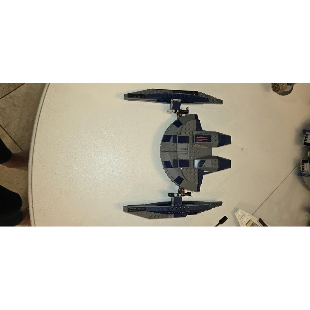 LEGO Star Wars MagnaGuard Starfighter Fighter Ship No Minifigures As Is